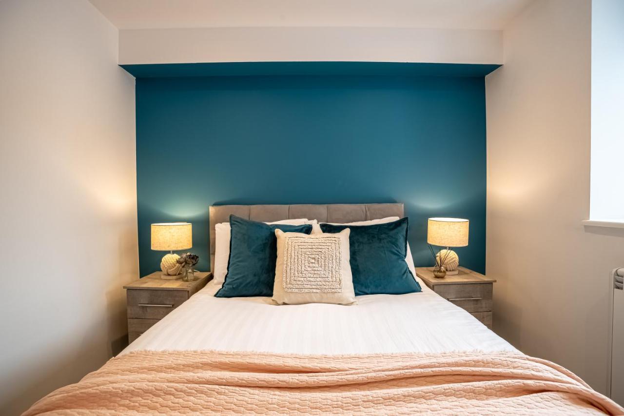Elegant Fresh Spacious Two Bed Apartment - Juliet Balcony - Sea, Marina, Harbour Views, English Riviera Clock Tower Torquay Zewnętrze zdjęcie